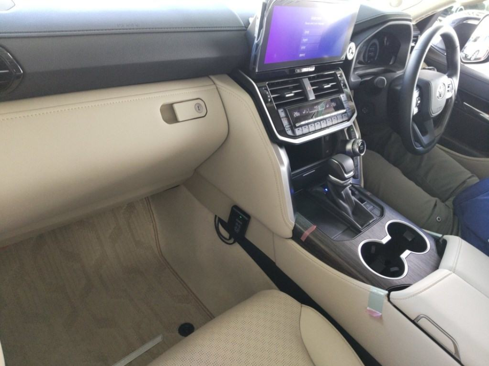 2026 Toyota Land Cruiser ZX for sale - image 3