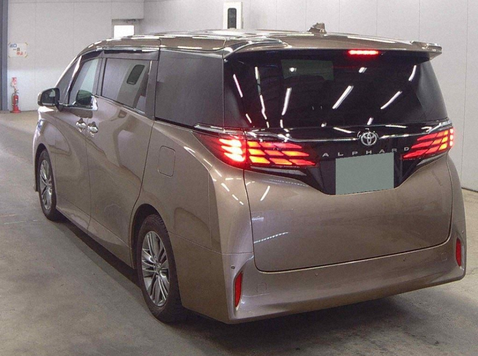 2024 Toyota Alphard 5D Z for sale - image 2
