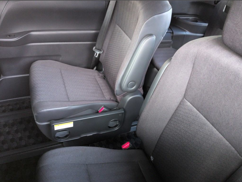 2024 Toyota Noah Hybrid 5D G for sale - image 6