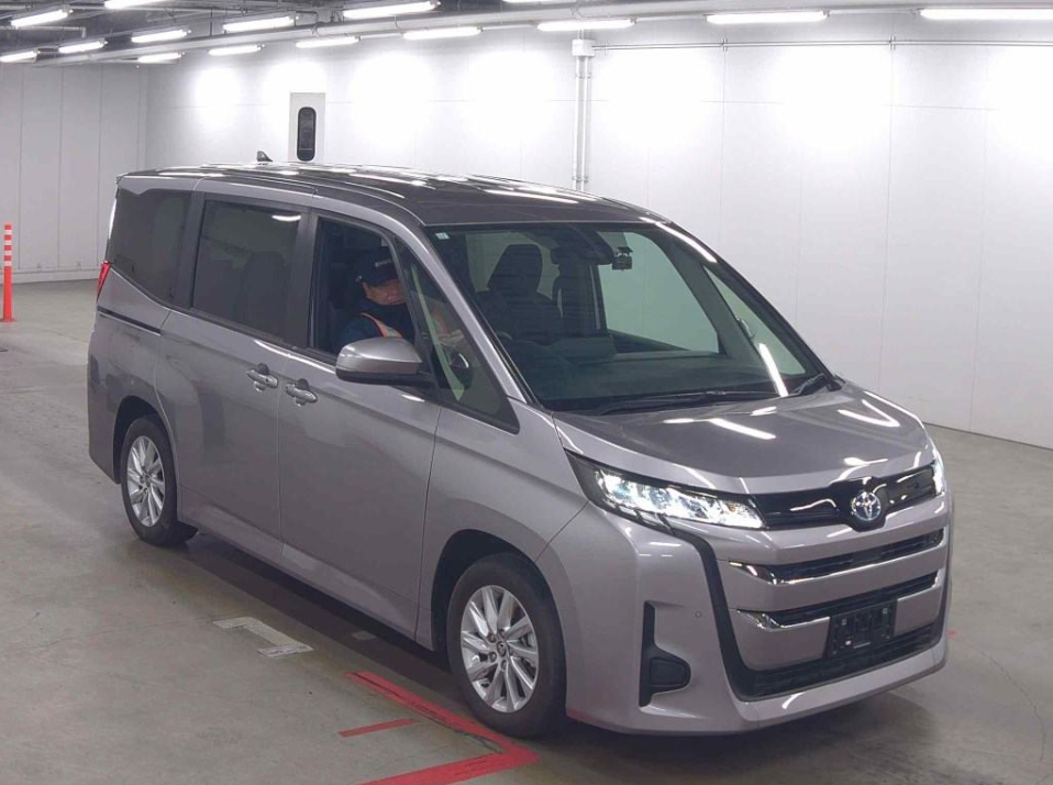 2023 Toyota Noah Hybrid 5D G for sale