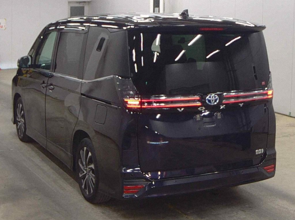 2023 Toyota Voxy Hybrid 5D S-Z for sale - image 2